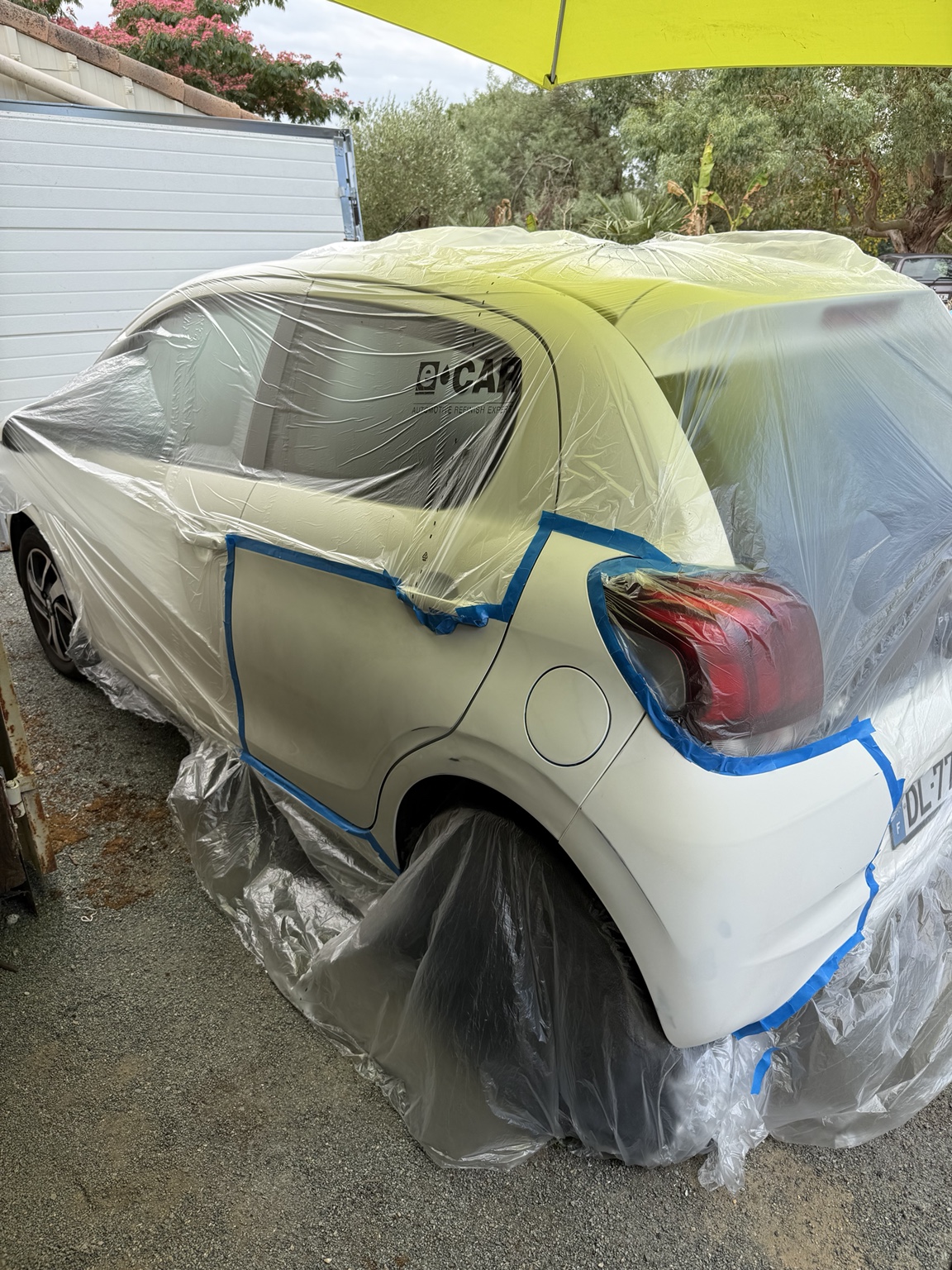 Peugeot 108 en préparation peinture